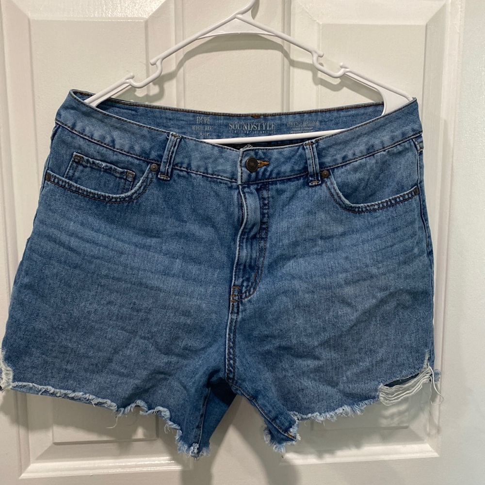 Women’s denim shorts size 12